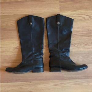 Black Frye Melissa Button boot in wide calf